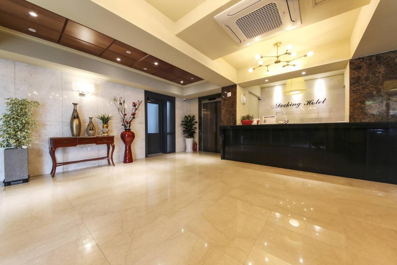 Docking Hotel Gimpo Exterior photo