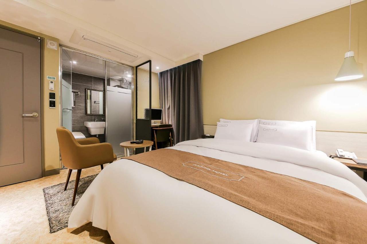 Docking Hotel Gimpo Exterior photo